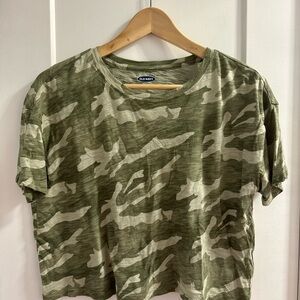 Old Navy Olive Camouflage Crop Tee